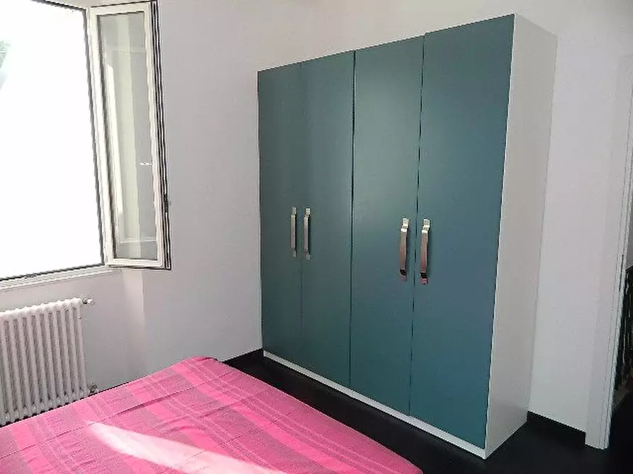 Immagine 21 di Casa semindipendente in vendita  a Carrara