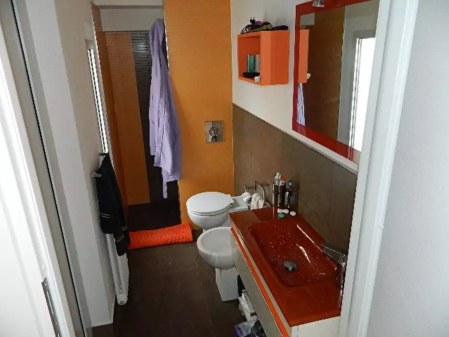 Immagine 35 di Casa semindipendente in vendita  a Carrara