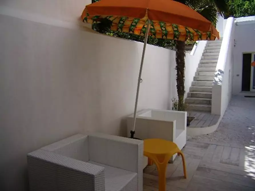 Immagine 47 di Casa semindipendente in vendita  a Carrara