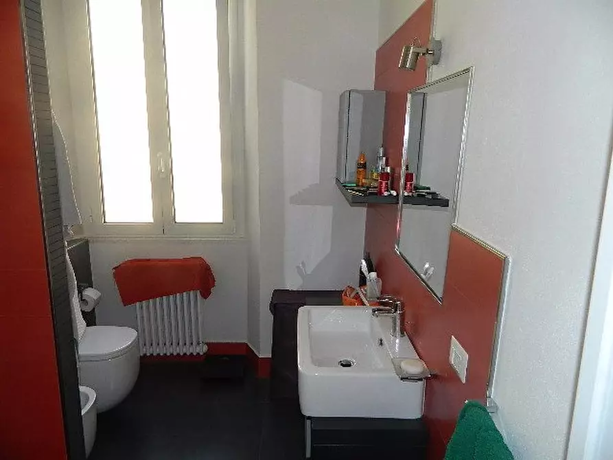 Immagine 23 di Casa semindipendente in vendita  a Carrara