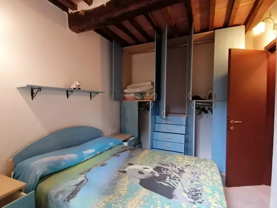 Immagine 6 di Appartamento in vendita  a Carrara