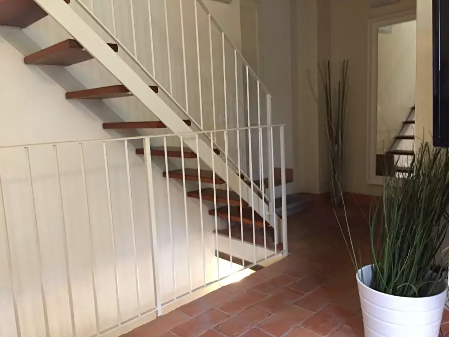 Immagine 18 di Appartamento in vendita  a Pontedera