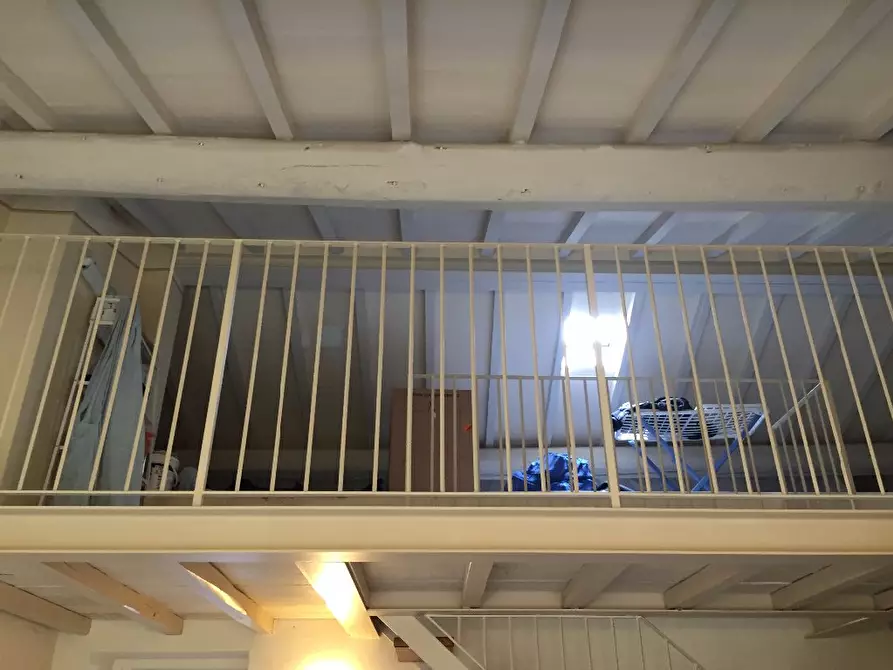 Immagine 20 di Appartamento in vendita  a Pontedera