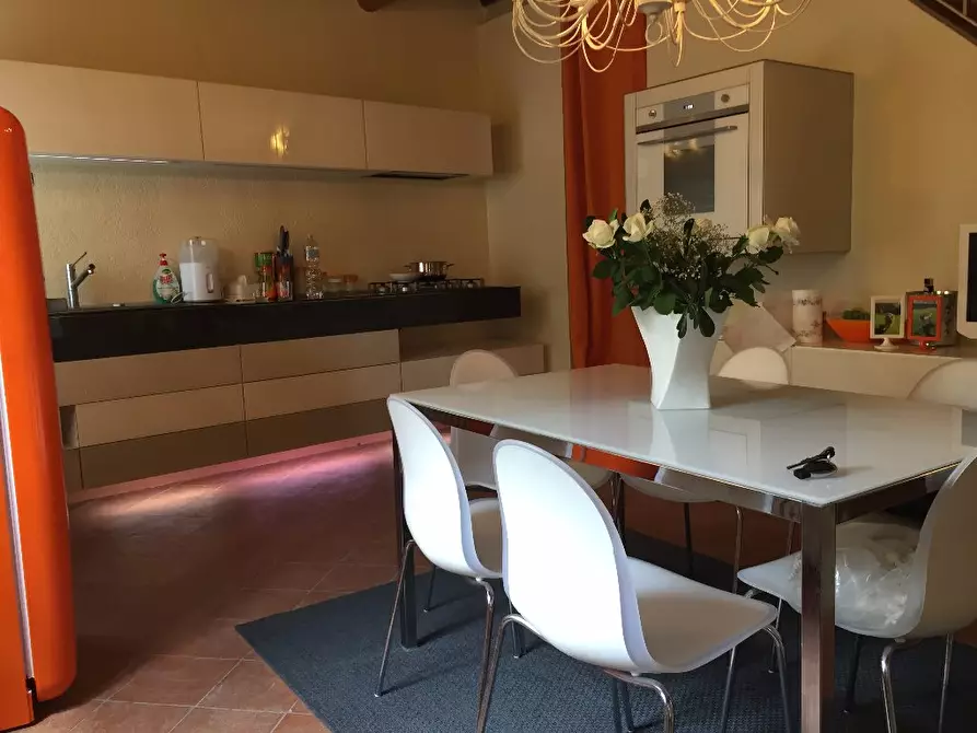 Immagine 3 di Appartamento in vendita  a Pontedera