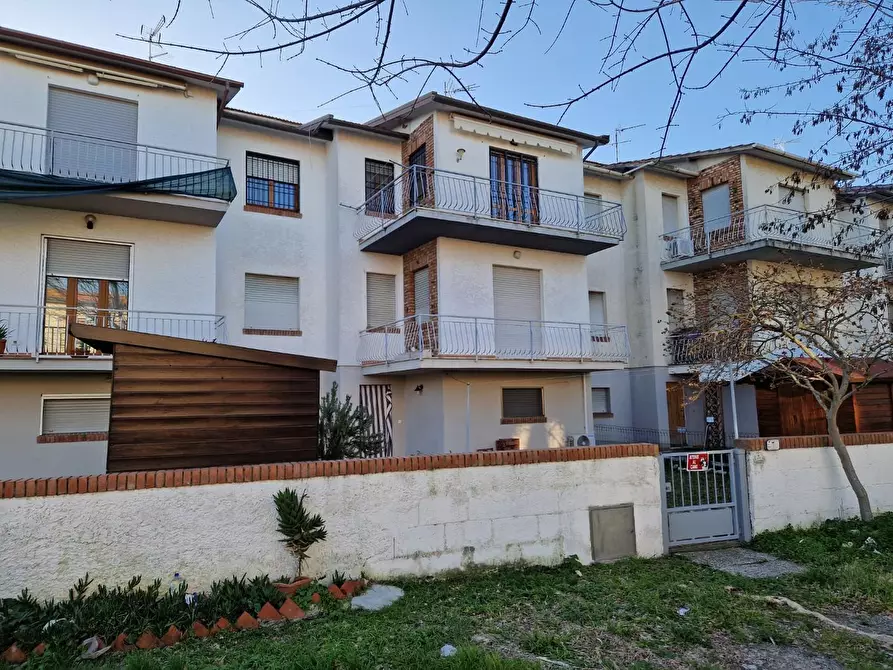 Immagine 18 di Appartamento in affitto  a Rosignano Marittimo