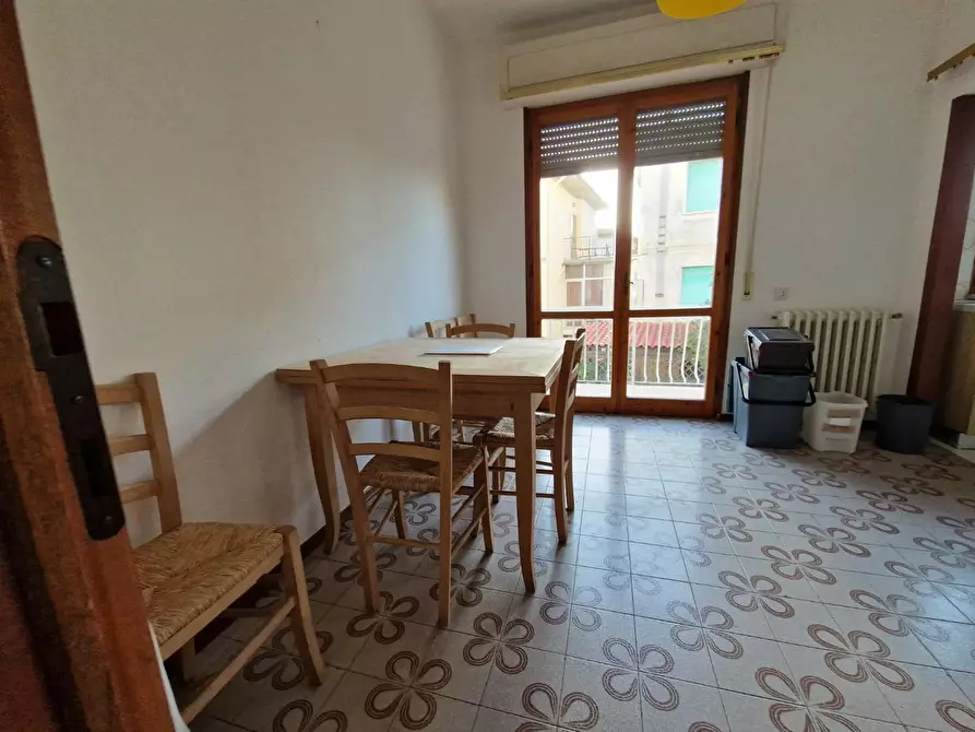Immagine 5 di Appartamento in affitto  a Rosignano Marittimo