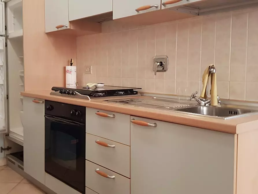 Immagine 19 di Appartamento in affitto  a Rosignano Marittimo