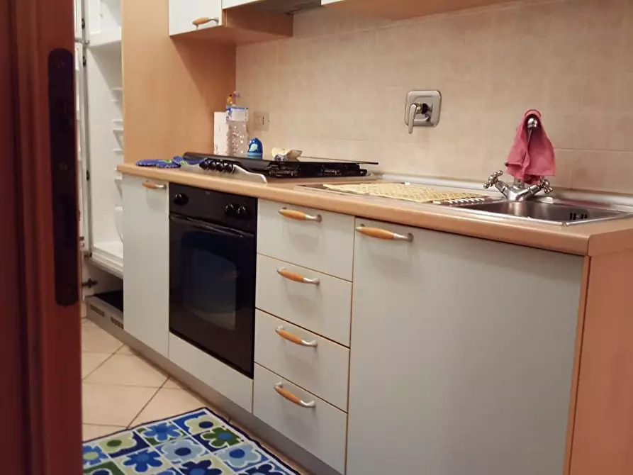 Immagine 3 di Appartamento in affitto  a Rosignano Marittimo