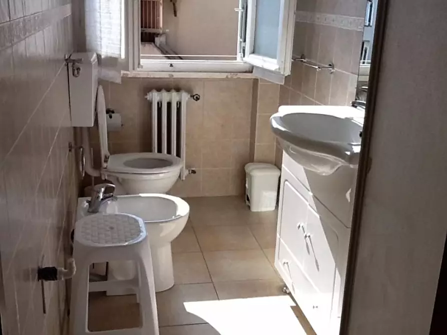 Immagine 10 di Appartamento in affitto  a Rosignano Marittimo