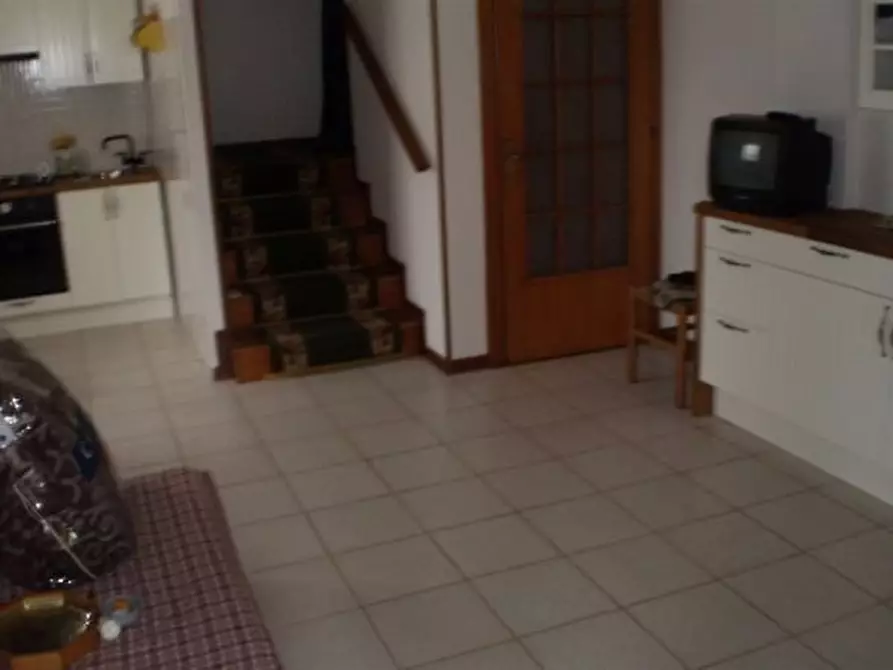 Immagine 5 di Appartamento in affitto  a Rosignano Marittimo