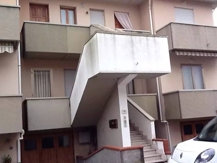 Immagine 2 di Appartamento in affitto  a Rosignano Marittimo