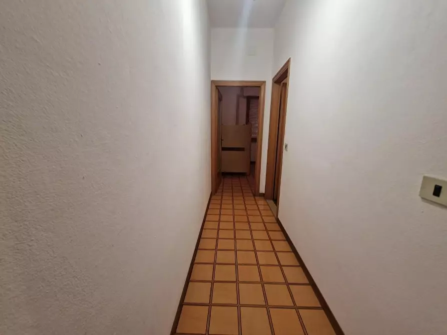 Immagine 5 di Appartamento in affitto  a Rosignano Marittimo