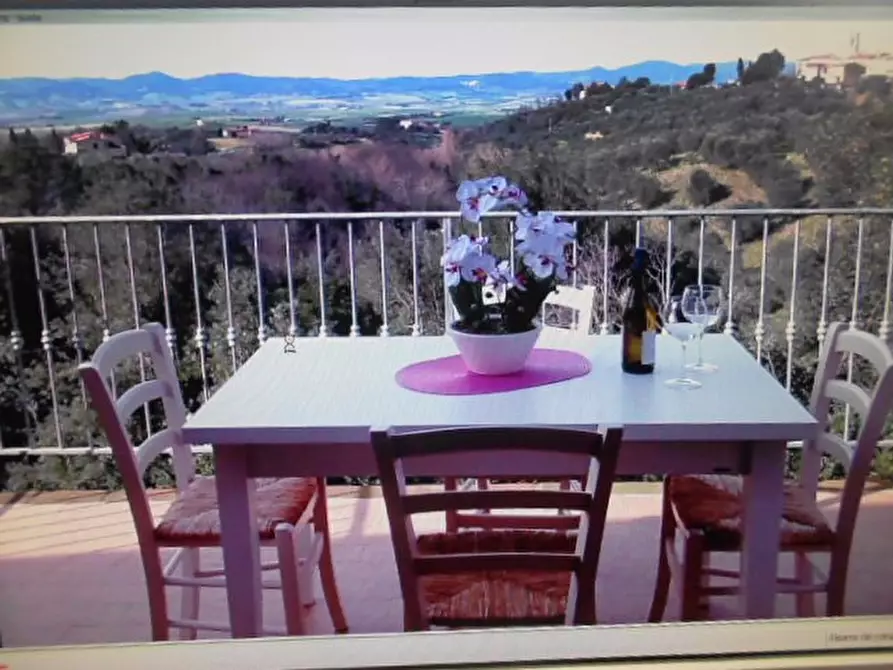 Immagine 2 di Villa in vendita  a Santa Luce