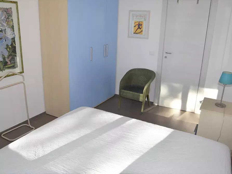 Immagine 14 di Appartamento in affitto  a Massa