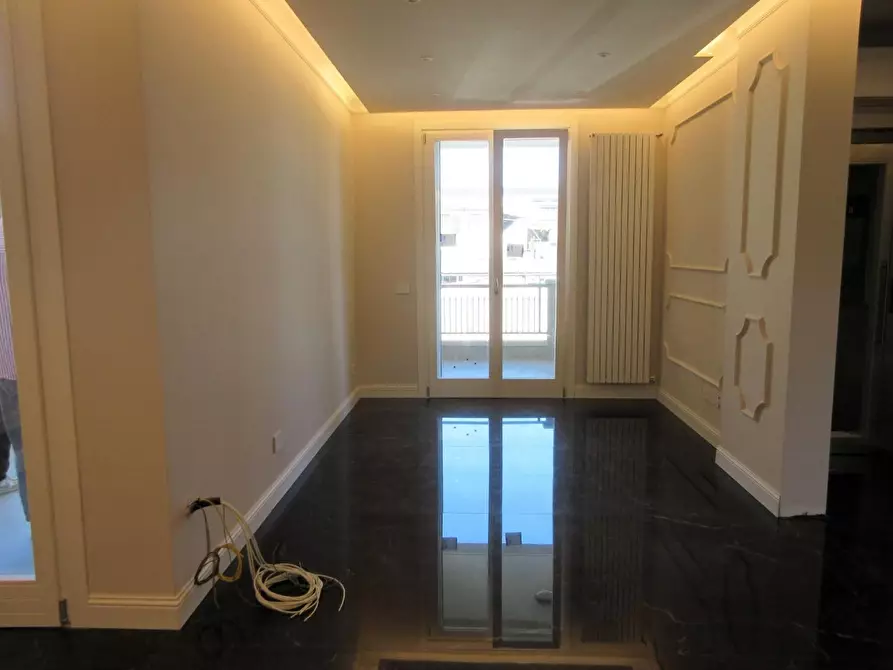 Immagine 8 di Mansarda in vendita  a Empoli