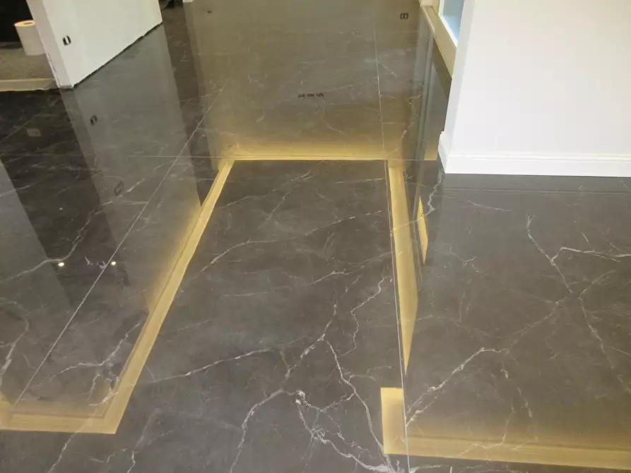 Immagine 10 di Mansarda in vendita  a Empoli