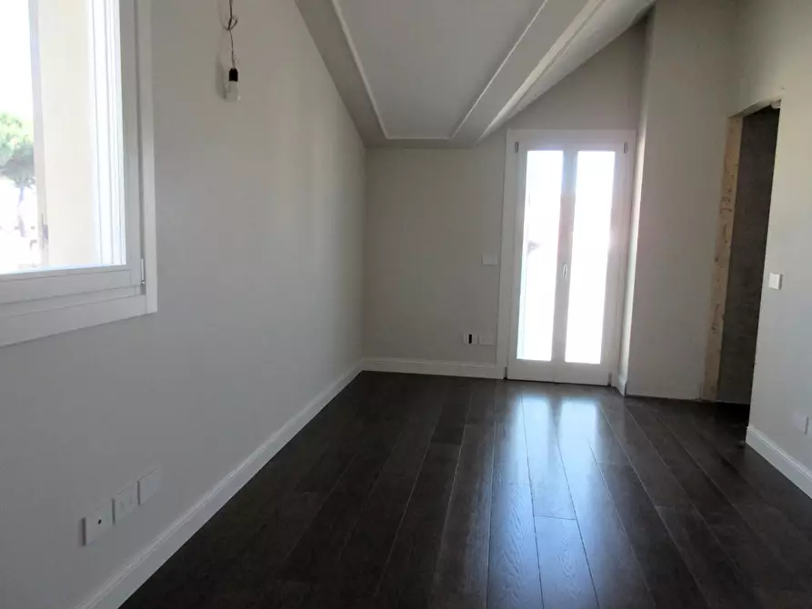 Immagine 11 di Mansarda in vendita  a Empoli