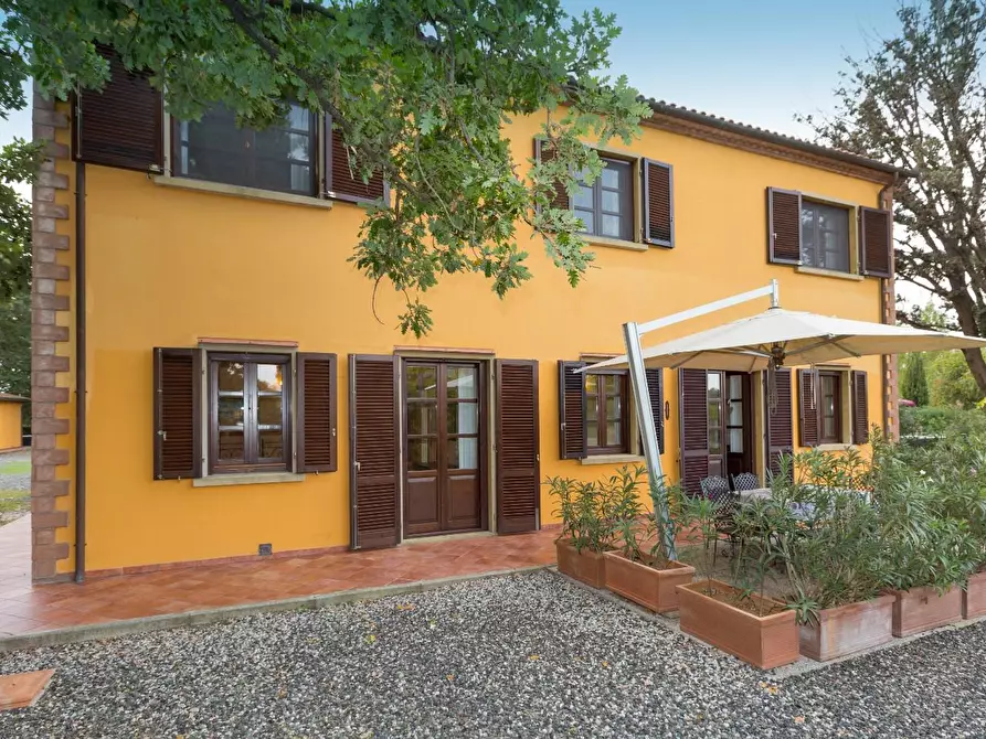 Immagine 16 di Agriturismo in vendita  a Rosignano Marittimo