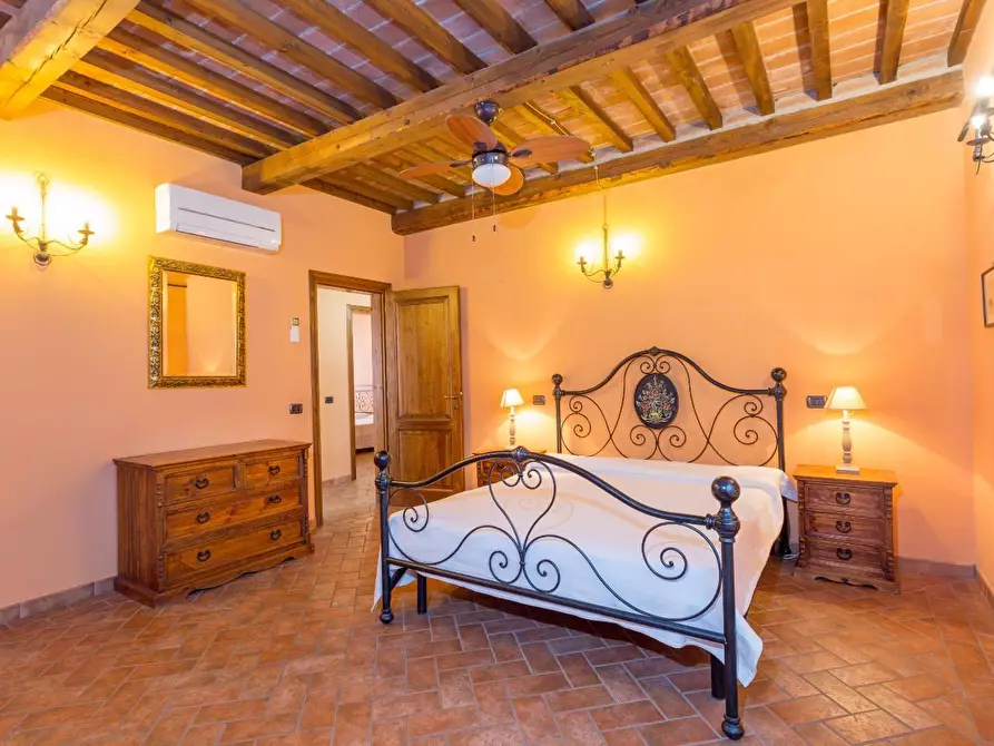 Immagine 31 di Agriturismo in vendita  a Rosignano Marittimo