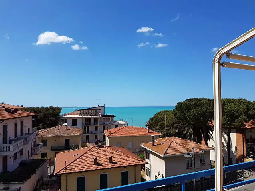 Immagine 8 di Mansarda in vendita  a Rosignano Marittimo