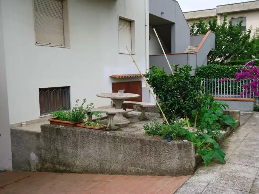 Immagine 3 di Appartamento in affitto  a Rosignano Marittimo