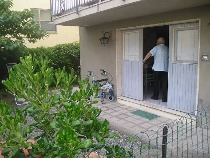 Immagine 3 di Appartamento in affitto  a Rosignano Marittimo