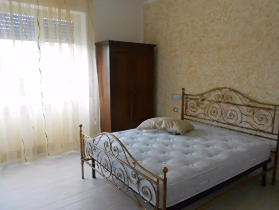 Immagine 4 di Mansarda in affitto  a Rosignano Marittimo