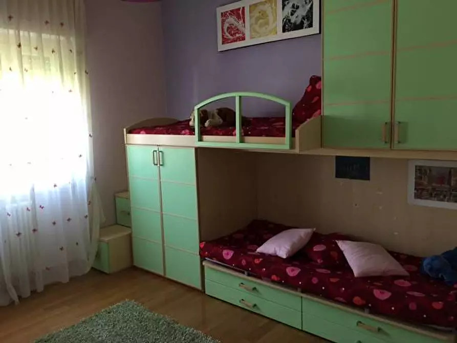 Immagine 50 di Casa bifamiliare in vendita  a Montignoso