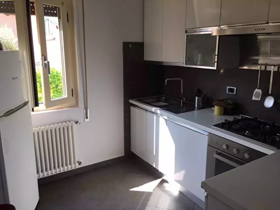 Immagine 45 di Casa bifamiliare in vendita  a Montignoso