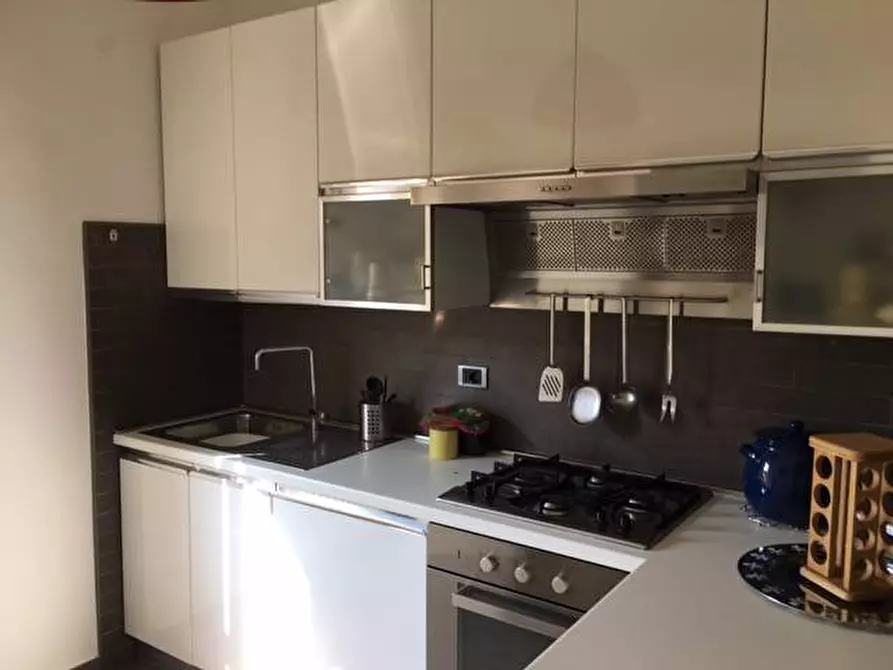 Immagine 46 di Casa bifamiliare in vendita  a Montignoso