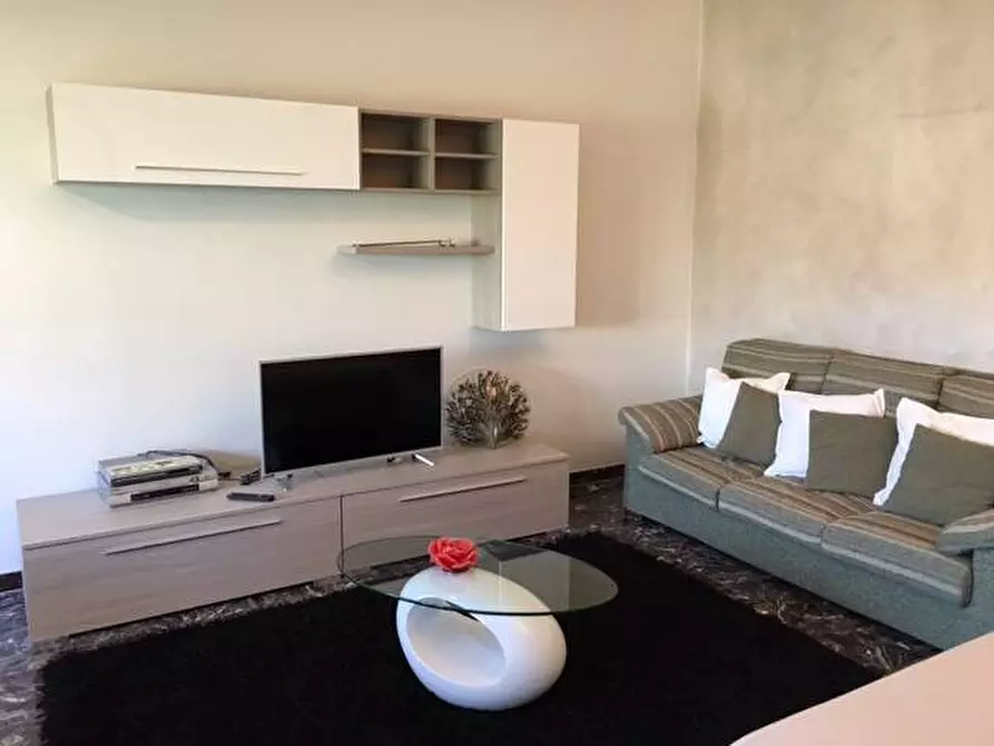 Immagine 27 di Casa bifamiliare in vendita  a Montignoso