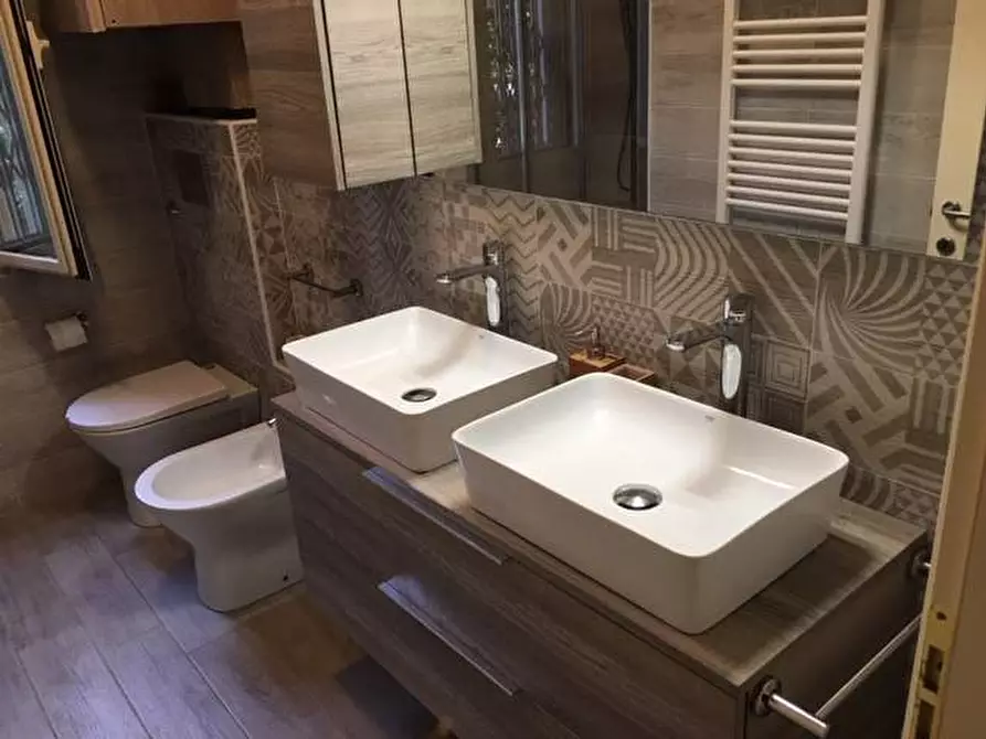 Immagine 20 di Appartamento in affitto  a Montignoso