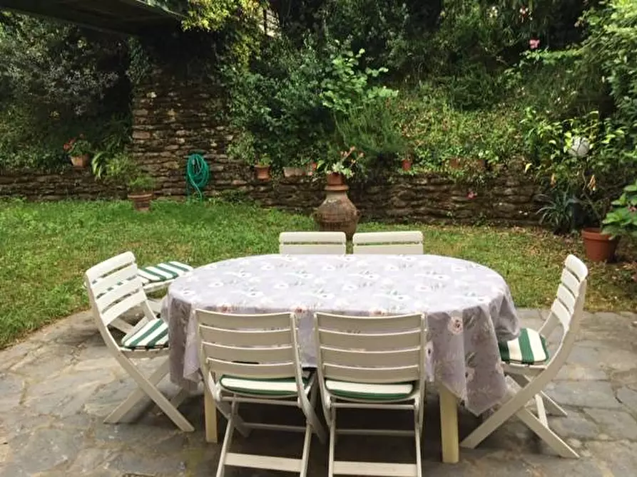 Immagine 16 di Appartamento in vendita  a Montignoso