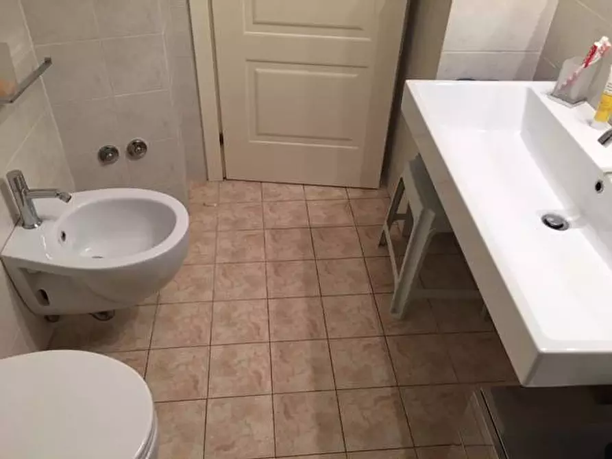 Immagine 23 di Appartamento in vendita  a Montignoso