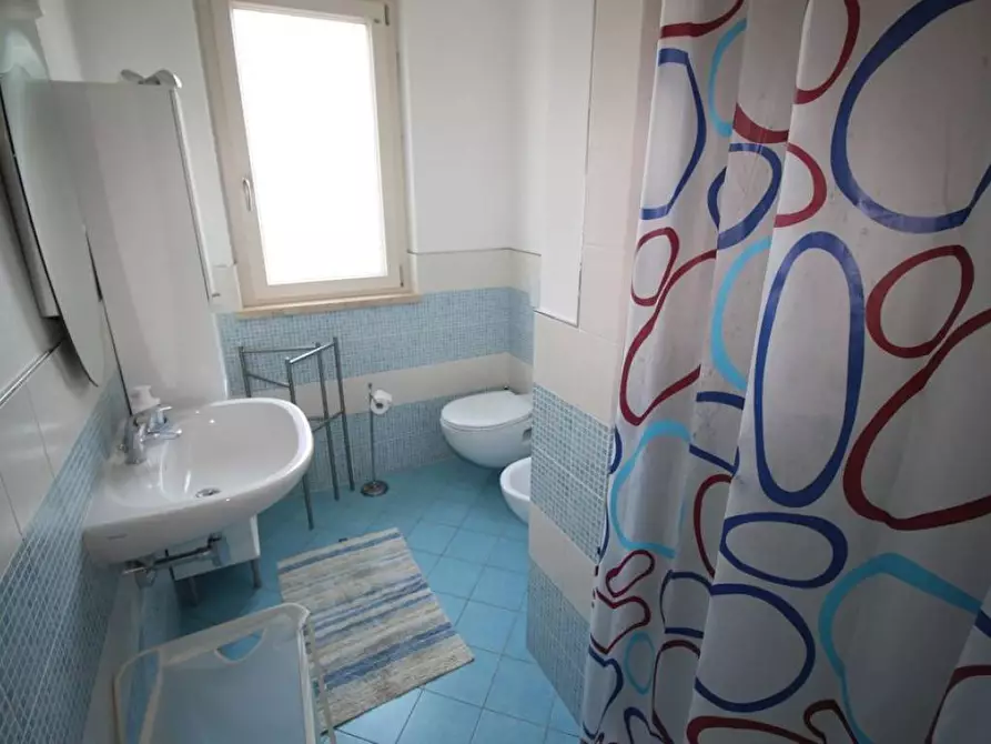 Immagine 22 di Appartamento in vendita  a Montignoso