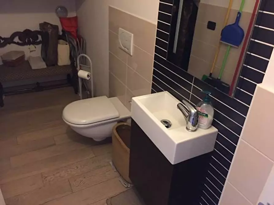 Immagine 13 di Casa bifamiliare in vendita  a Montignoso