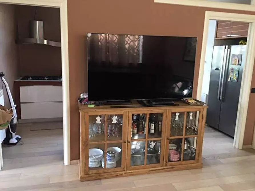 Immagine 31 di Casa bifamiliare in vendita  a Montignoso