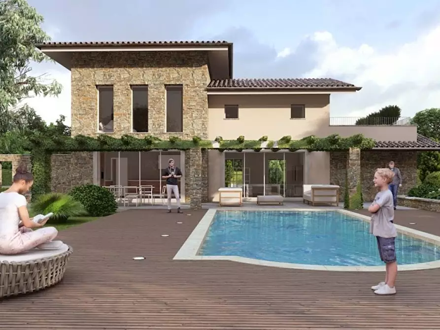 Immagine 3 di Villa in vendita  a Montignoso