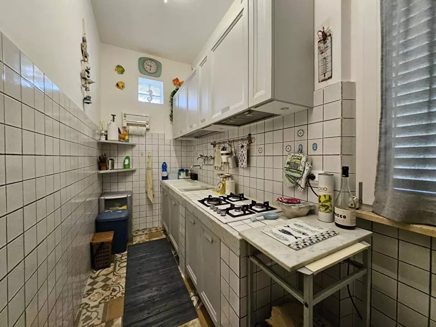 Immagine 4 di Casa bifamiliare in vendita  a Montignoso