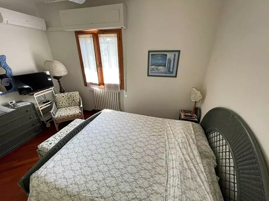 Immagine 47 di Casa bifamiliare in vendita  a Forte Dei Marmi