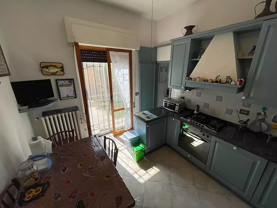 Immagine 38 di Casa bifamiliare in vendita  a Forte Dei Marmi