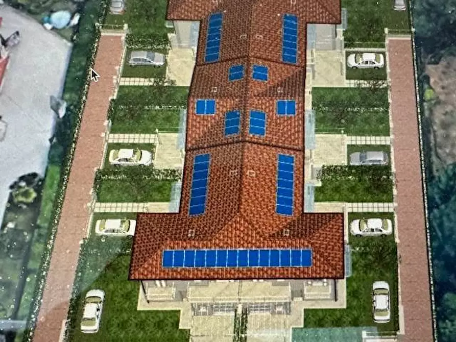 Immagine 3 di Villetta a schiera in vendita  a Montignoso