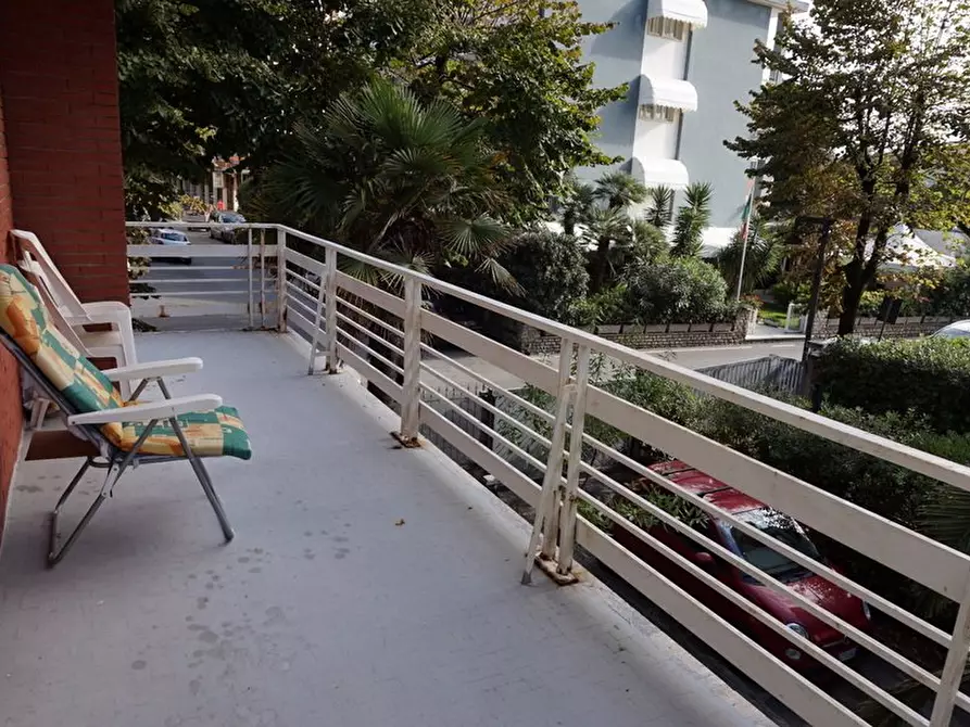 Immagine 10 di Appartamento in vendita  a Massa