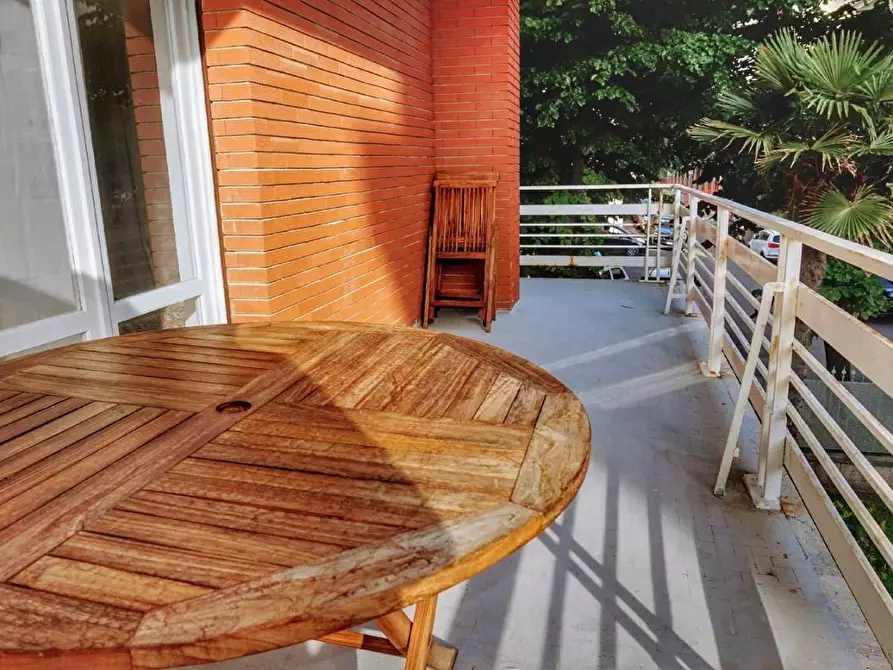 Immagine 9 di Appartamento in vendita  a Massa