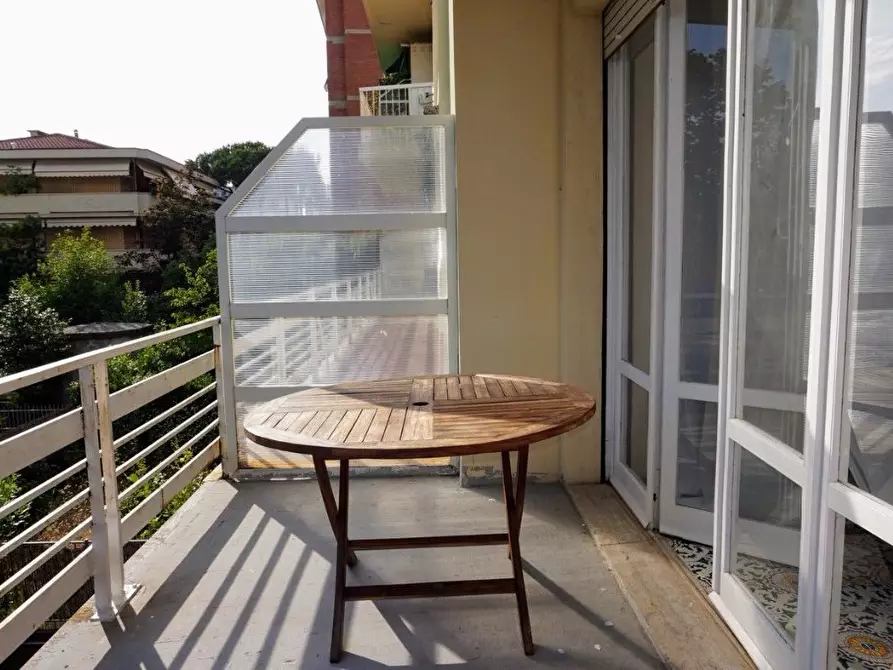 Immagine 8 di Appartamento in vendita  a Massa