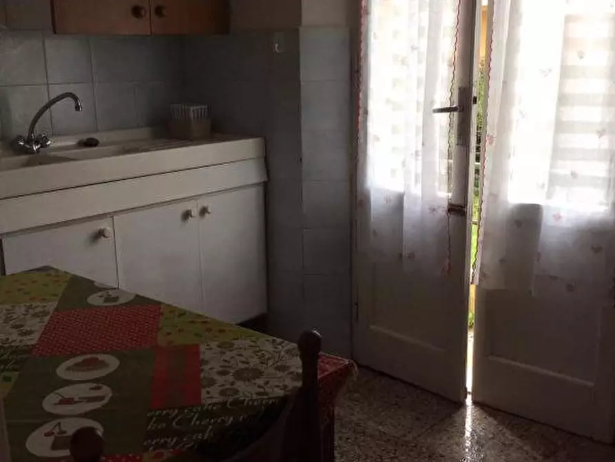 Immagine 12 di Villa in vendita  a Pisa