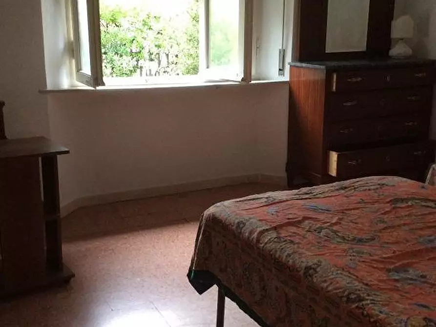 Immagine 9 di Villa in vendita  a Pisa