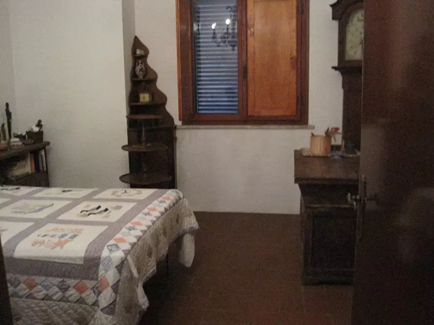 Immagine 14 di Villa in vendita  a San Giuliano Terme