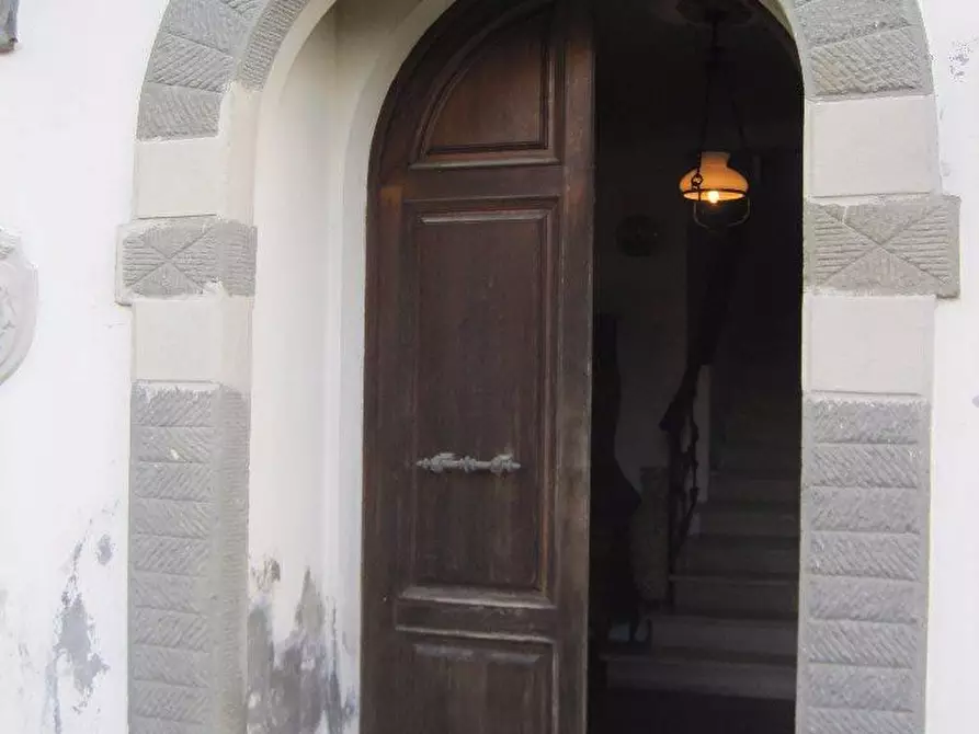 Immagine 7 di Villa in vendita  a San Giuliano Terme