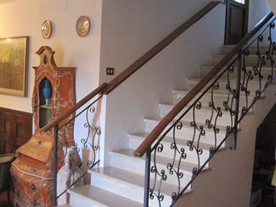 Immagine 13 di Villa in vendita  a San Giuliano Terme